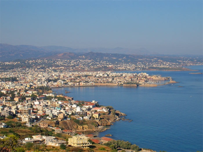 Chania from Venizelos Tombs, in Kounoupidiana.